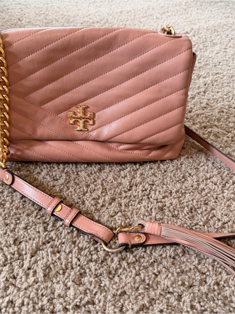 Tory Burch Quilted Crossbody Bag in Dusty Pink with Gold Hardware